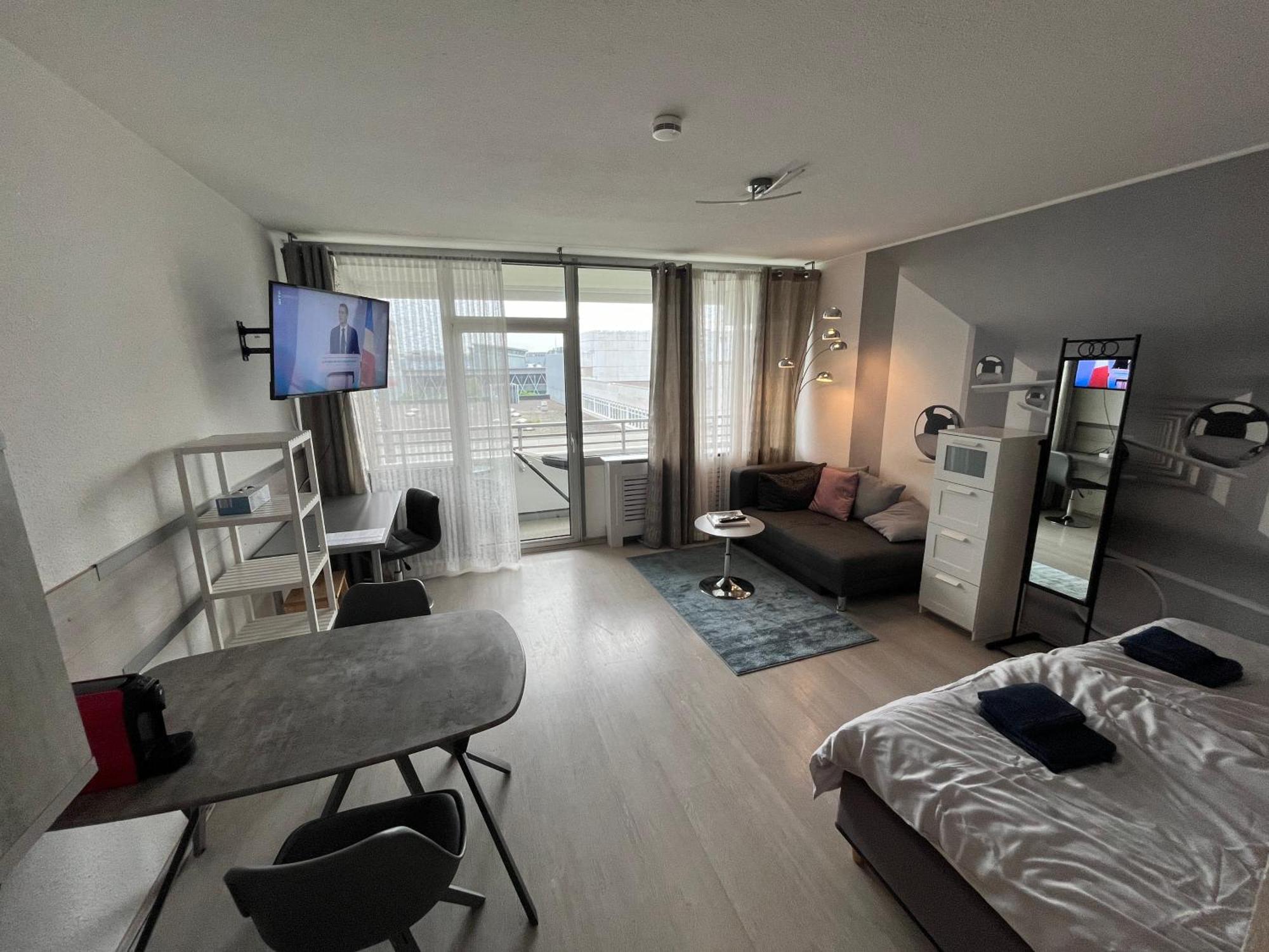 Balance Apartment Duesseldorf - Neuss With Parking Bagian luar foto